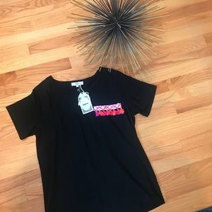 Unique pocket t-shirt!